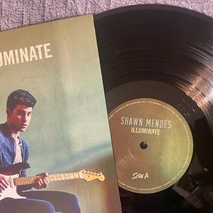 Shawn Mendes illuminate vinyl record